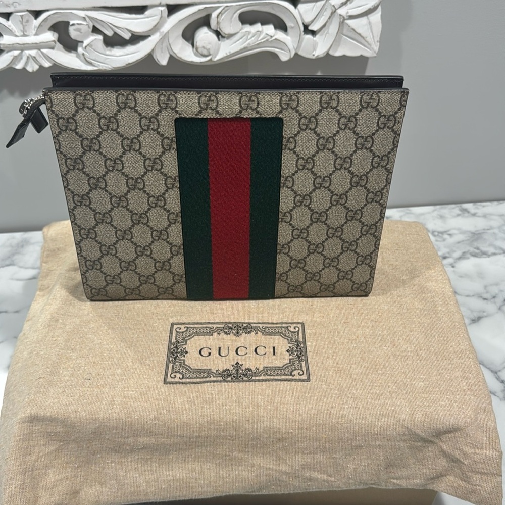 Gucci toiletry